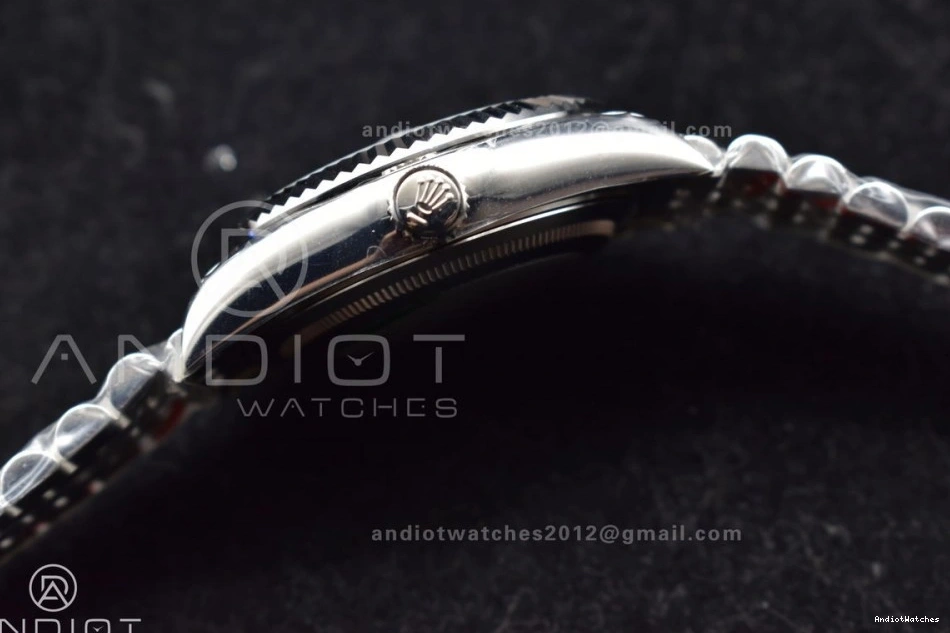 A23J Blue Noob SS on SS Jubilee Dial 1111 Best Affordable Edition Bracelet Skydweller 0425